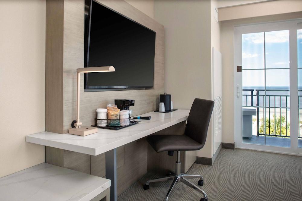 Courtyard by Marriott Jekyll Island photo 13