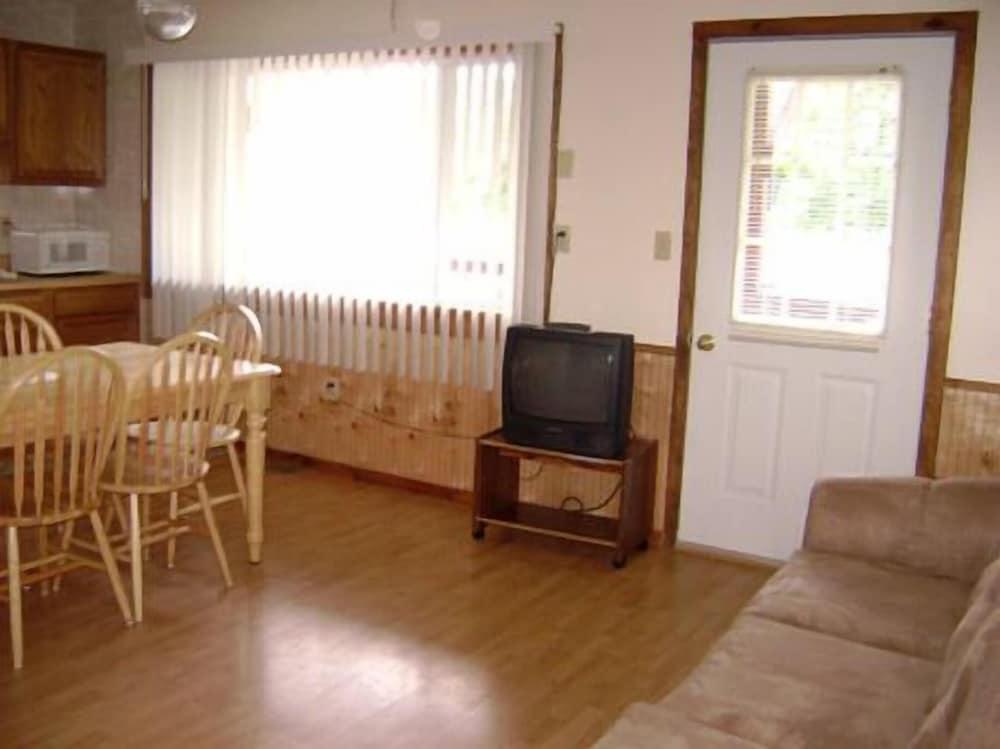 Boulder's Resort photo 29