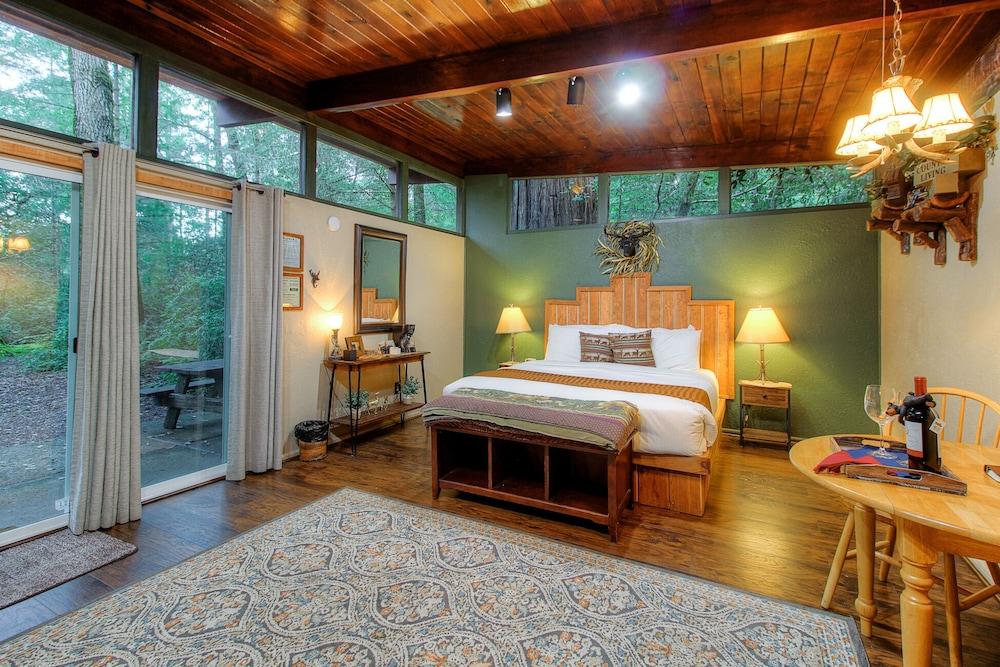 Redwoods River Resort photo 10