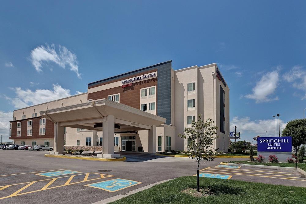 Springhill Suites Wichita Airport photo 1
