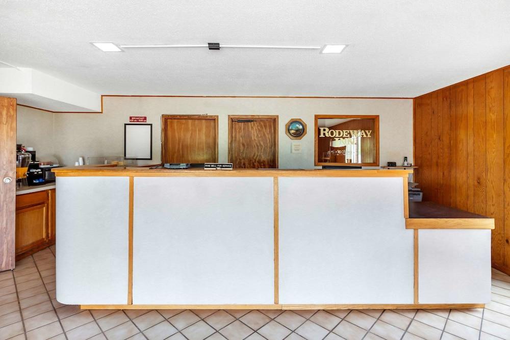 Rodeway Inn Blair photo 24