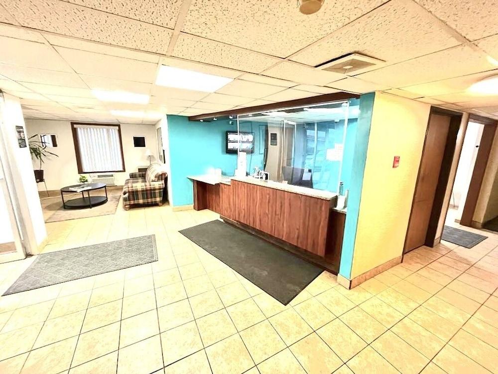 Moline Bell Hotel photo 2