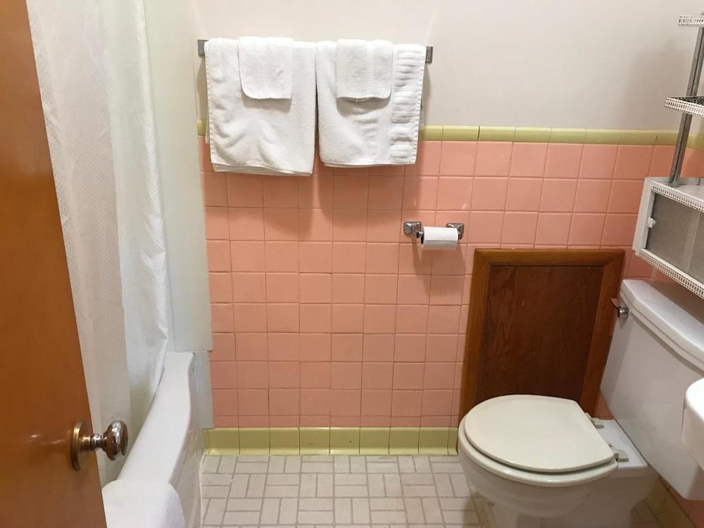 Motel Grand photo 15