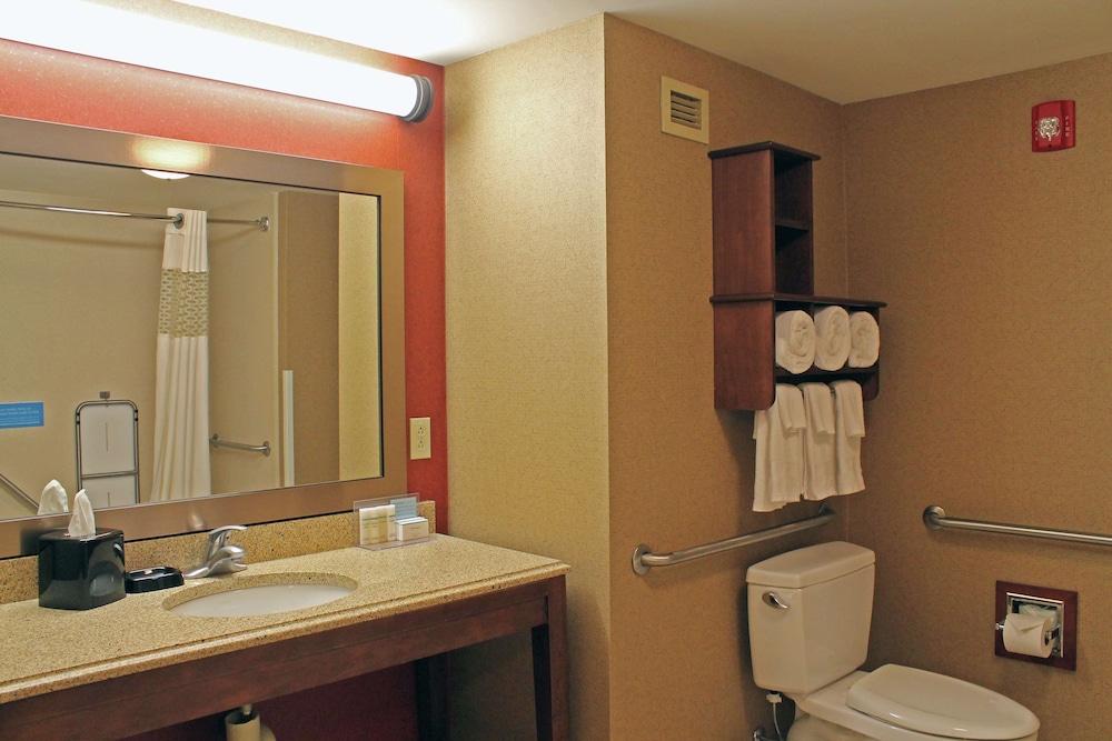Hampton Inn & Suites St. Louis/South I-55 photo 38