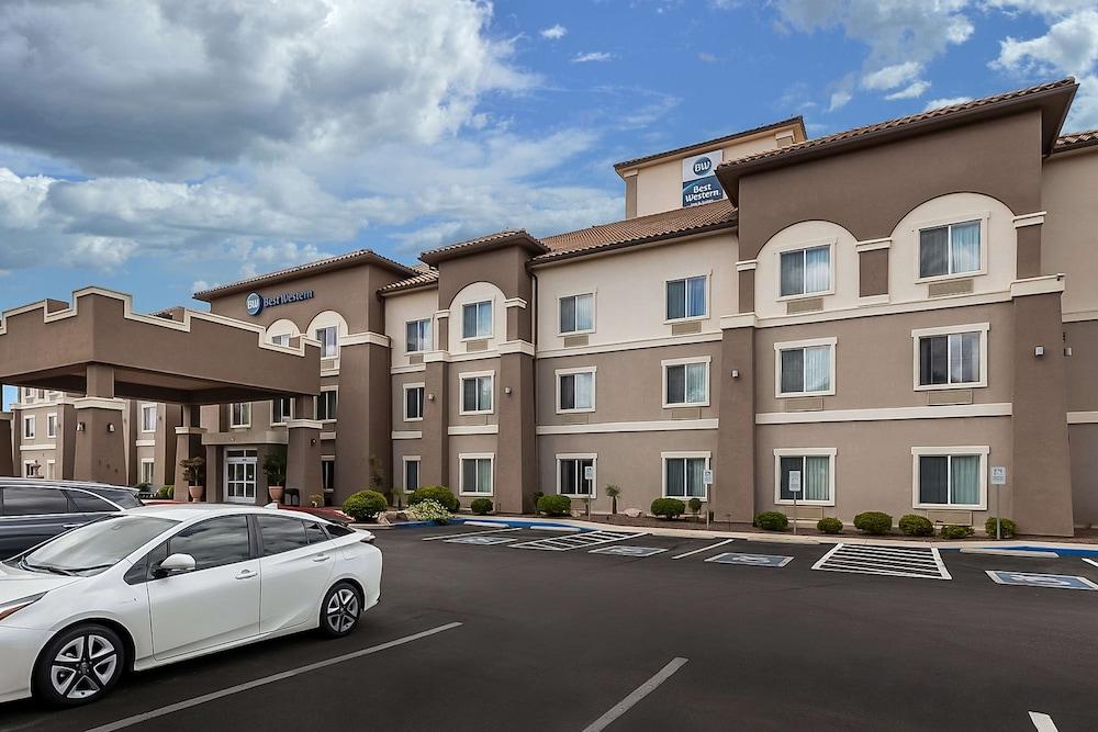 Best Western Douglas Inn & Suites photo 29
