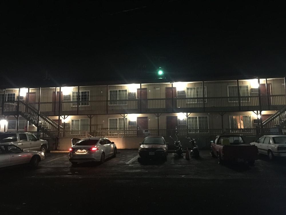 States Motel photo 12