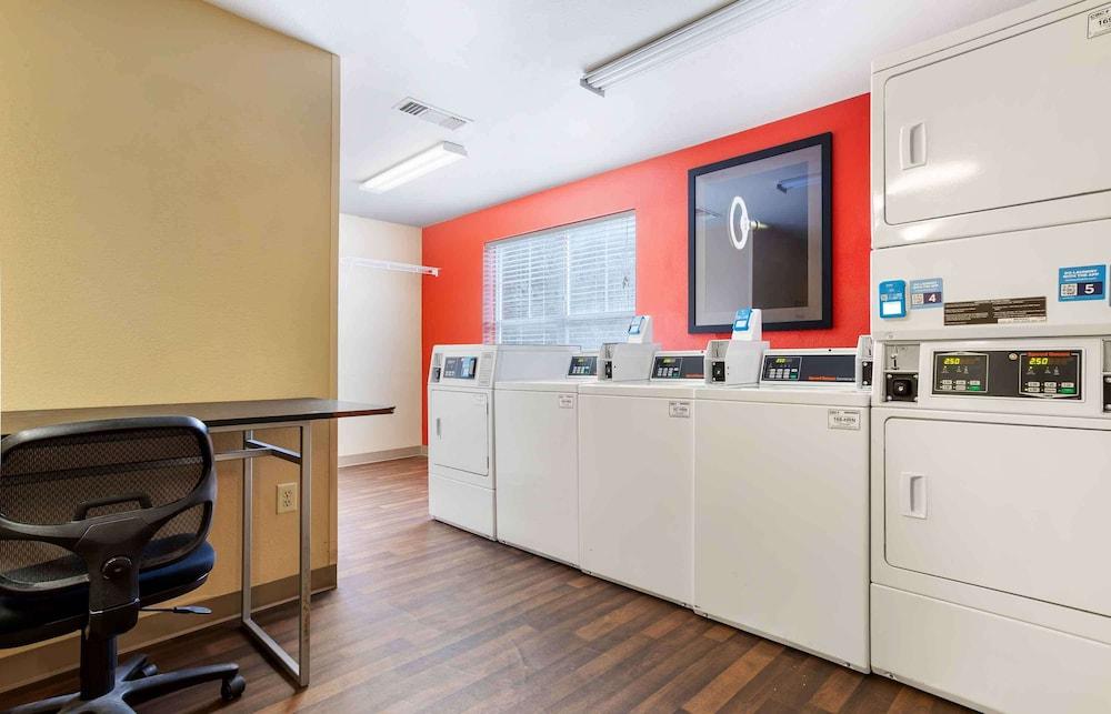 Extended Stay America Suites Houston Med Ctr Braeswood Bl photo 12