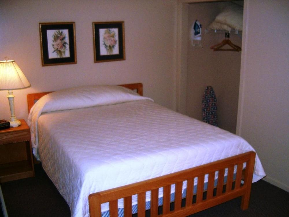 Attitash Motel photo 12