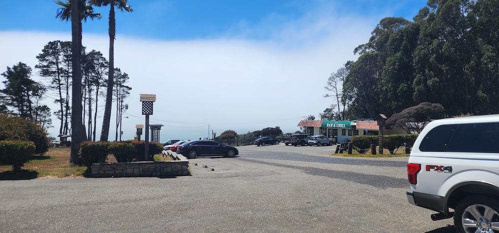 Ocean Cove Lodge photo 19