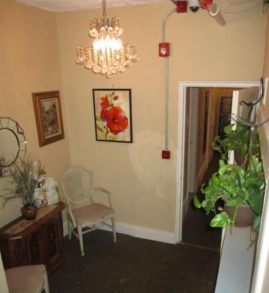 Neptune Hotel photo 8
