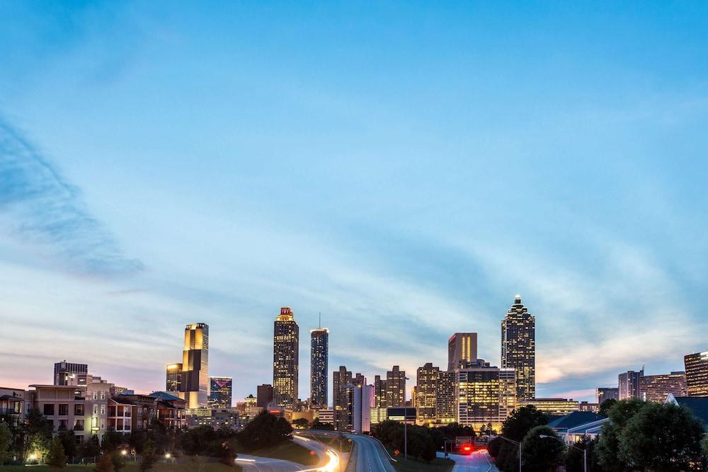 Super 8 by Wyndham Atlanta Northeast GA photo 8