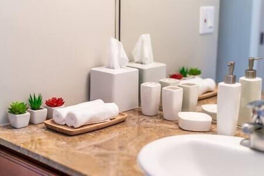 Signature Residences at Maui Banyan photo 5