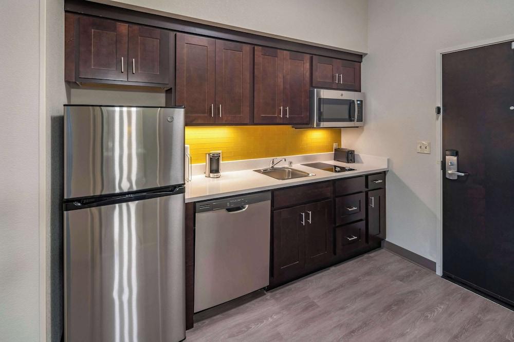 MainStay Suites Spokane Airport photo 4