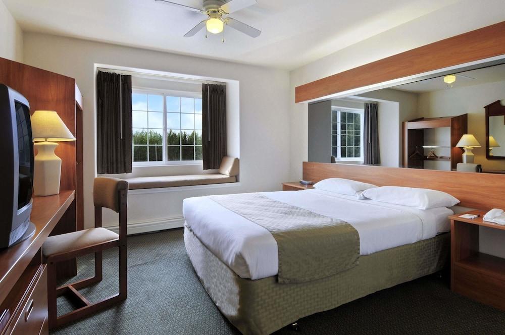 Microtel Inn & Suites by Wyndham Eagle River/Anchorage Area photo 29