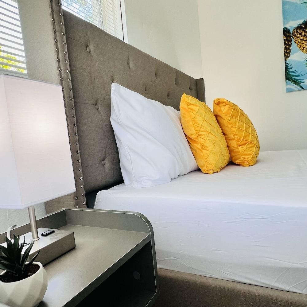 Coco Bay Condos photo 56