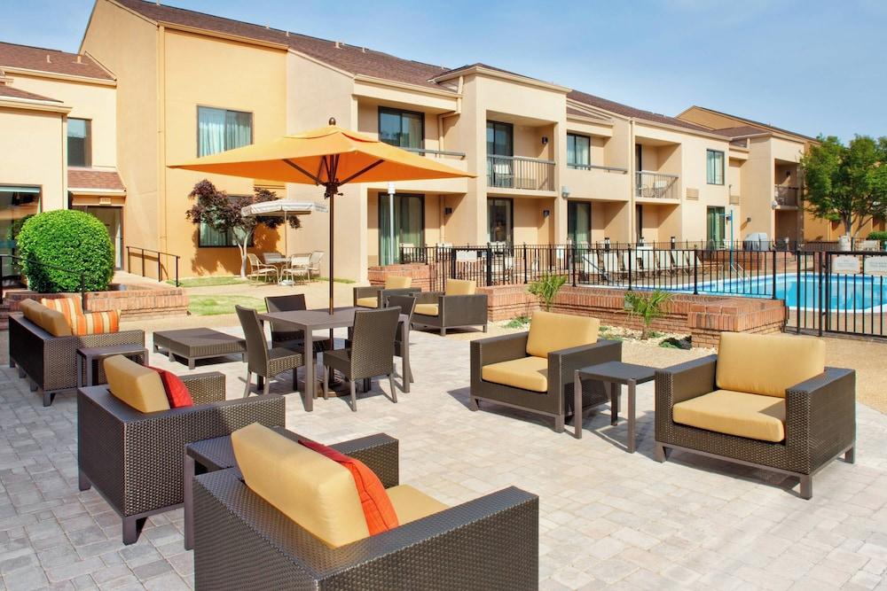 Courtyard by Marriott Columbus photo 19