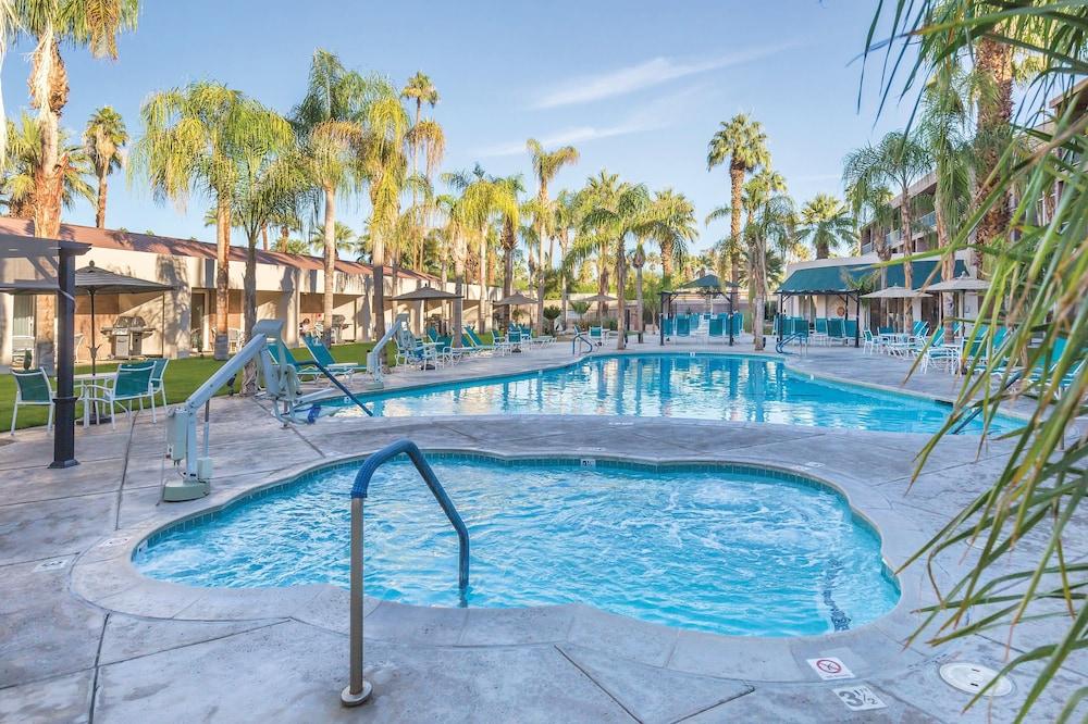 WorldMark Palm Springs photo 24