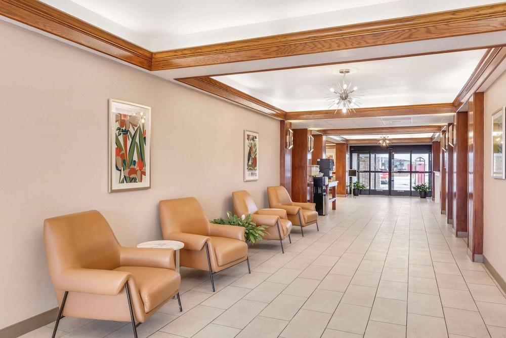 Best Western Plus Riata photo 2