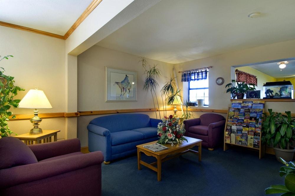Americas Best Value Inn Garden City photo 24