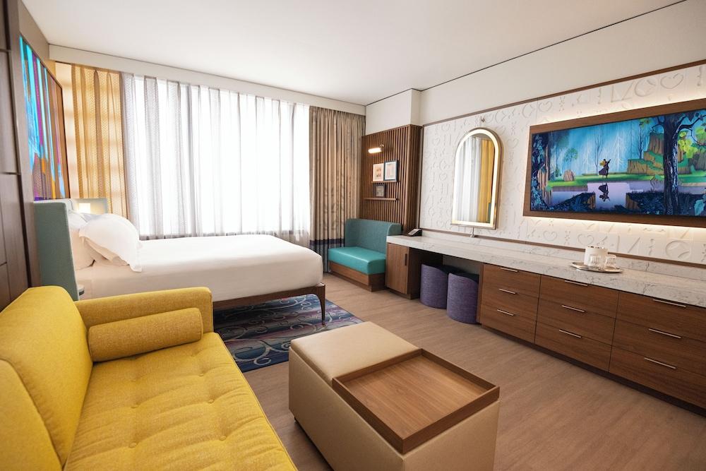The Villas At The Disneyland Hotel photo 13