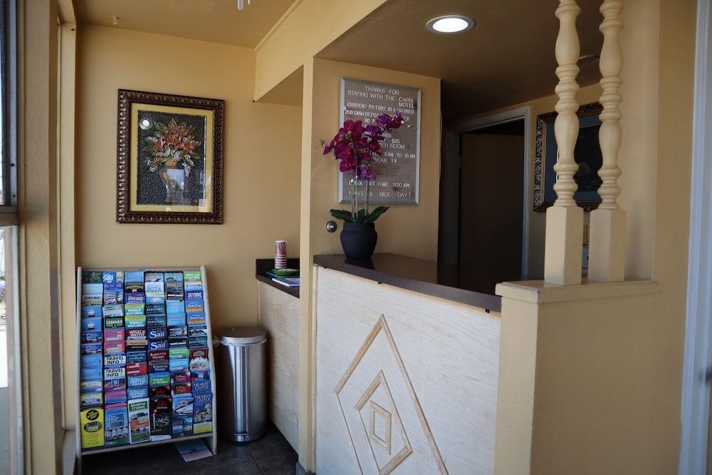 Capri Motel photo 2