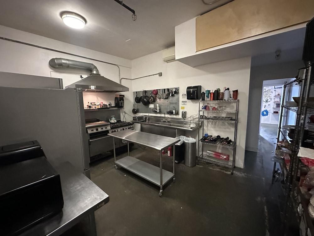 House of Trestles - Hostel photo 90