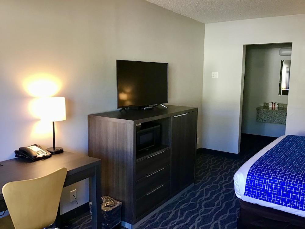 Travelodge Inn & Suites by Wyndham Missoula University Park photo 15
