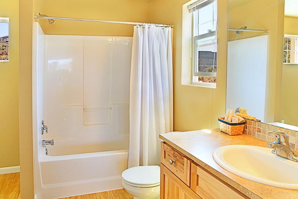 Sunbanks Lake Resort photo 43