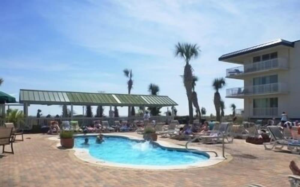 The Gardens at Beachside Colony photo 22