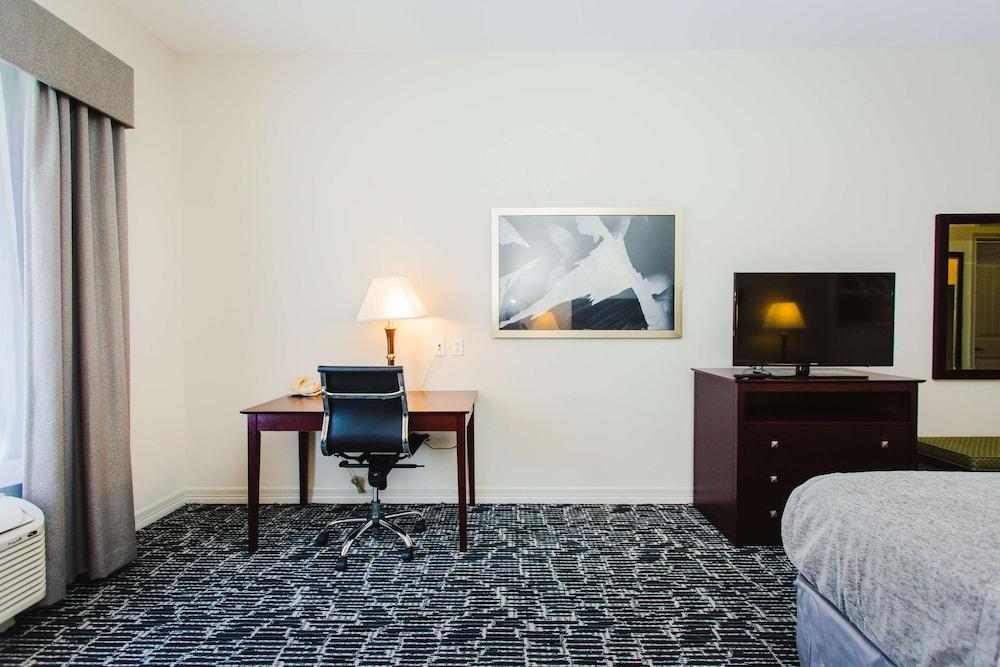 Best Western Sugarland Inn photo 9
