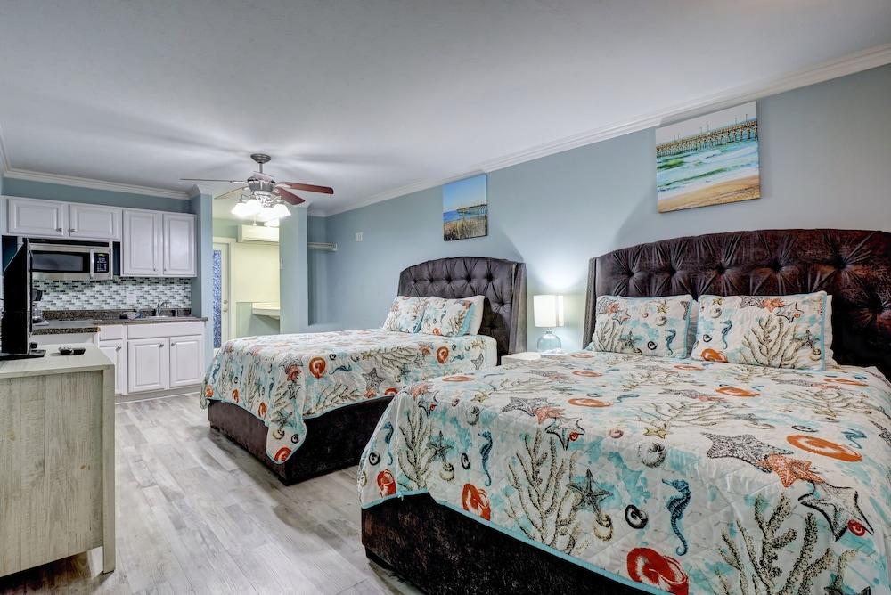 Tiffany's Motel & Condos photo 4