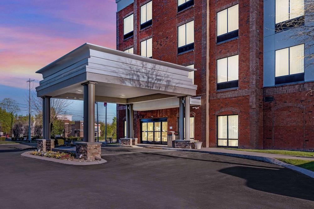 Comfort Suites Murfreesboro Shopping District photo 43