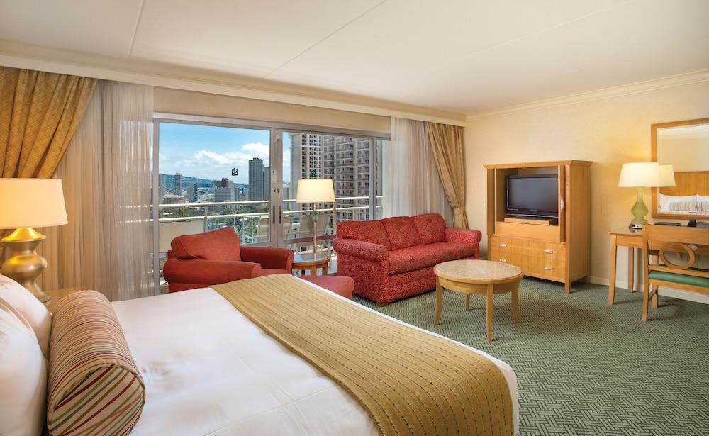 Waikiki Marina Resort at the Ilikai photo 5