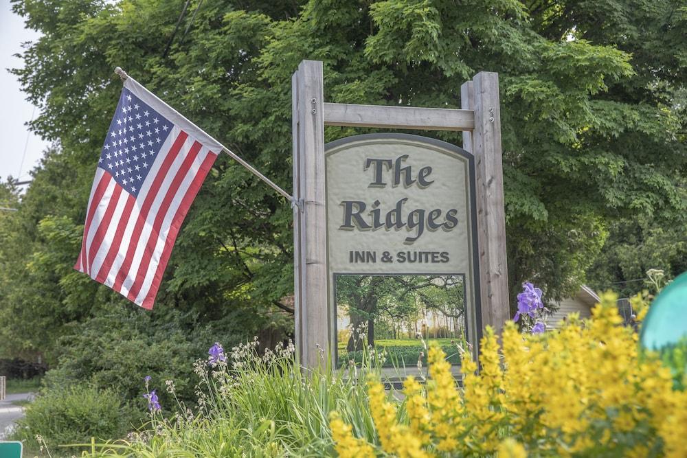 Ridges Inn & Suites photo 22