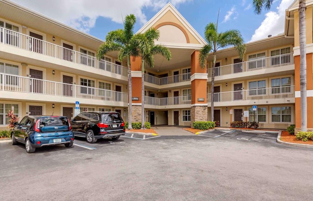 Extended Stay America Suites Ft Lauderdale Cyp Crk Andrews A photo 26