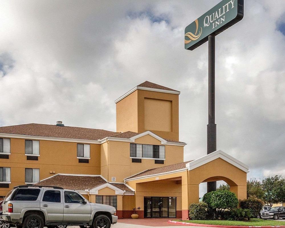 Quality Inn Baytown - Houston East photo 30