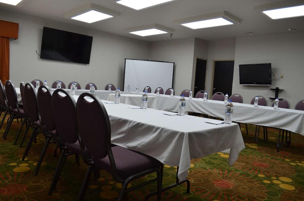 Best Western Plus Richmond Indiana I-70 photo 6