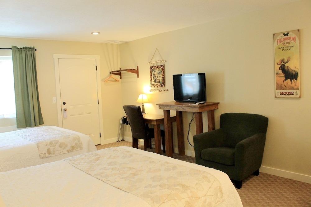 Moose Creek Inn photo 26