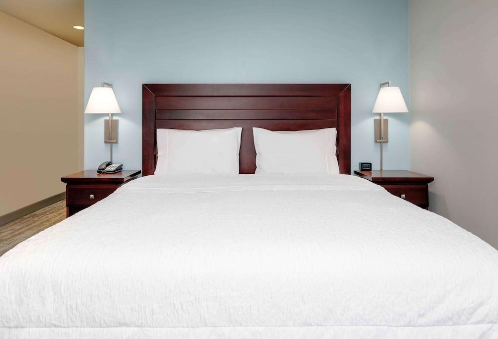Hampton Inn & Suites Dallas-Arlington-South photo 15