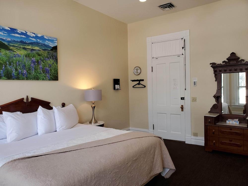 Hotel Ouray - Adults Only photo 41