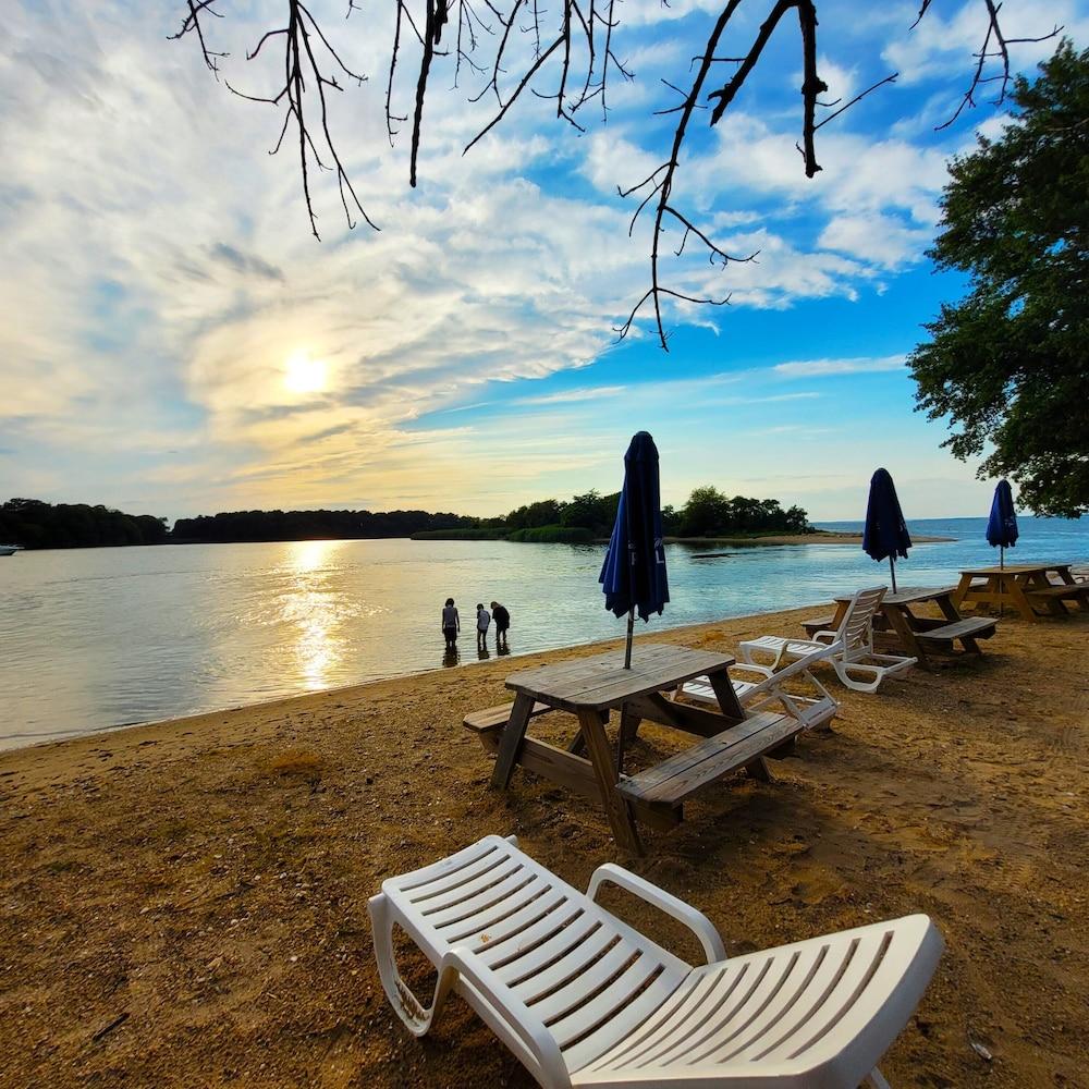 The Lodge at Great Oak Landing photo 19
