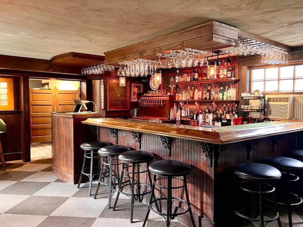Barncastle Inn & Restaurant photo 12