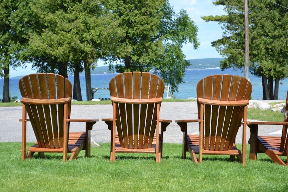 Stafford's Bay View Inn photo 53