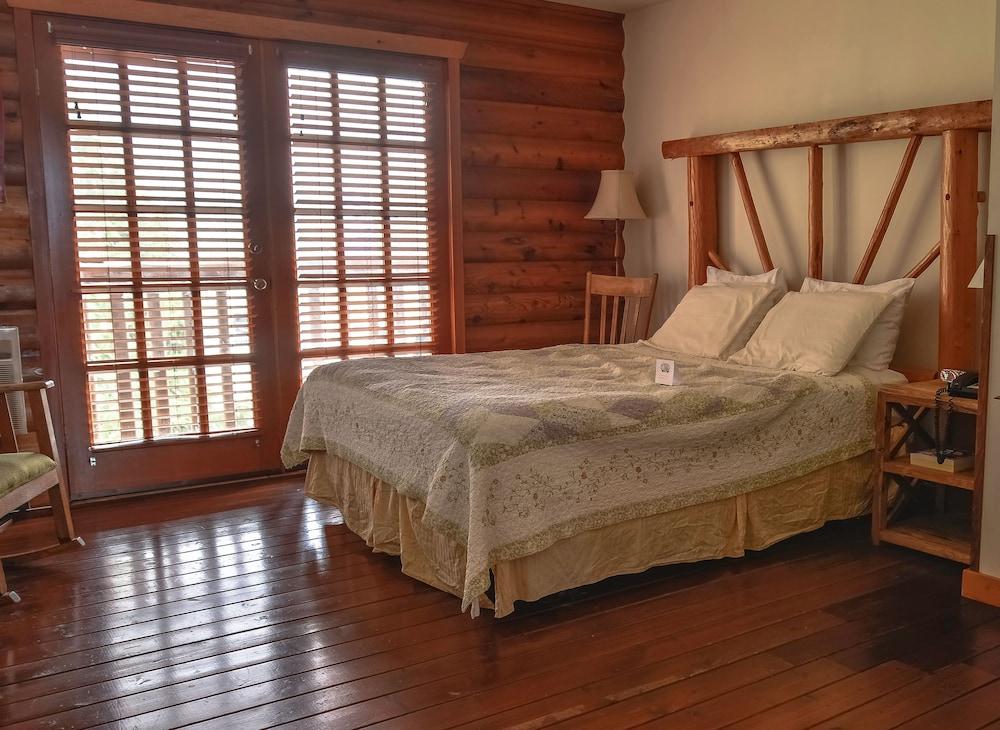 Sumas Mountain Lodge photo 63