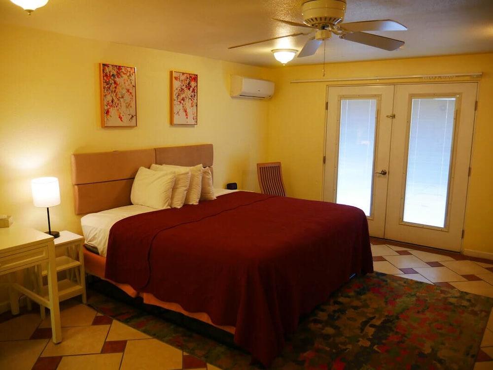 Camaray Motel photo 4