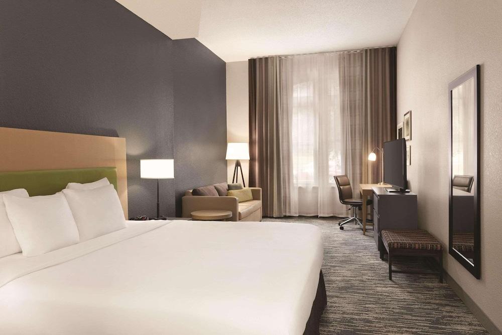 Country Inn & Suites by Radisson, St. Charles Historic District photo 10