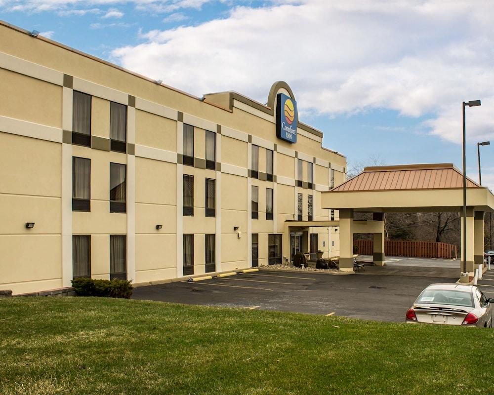 Quality Inn Akron South photo 26