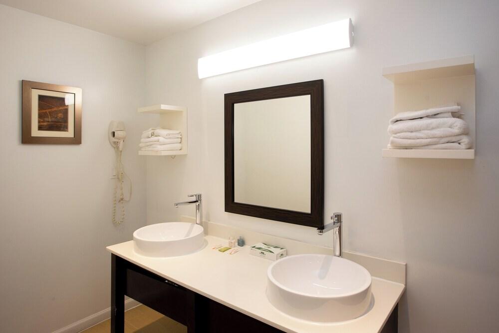 Aqua Vista Resort Hotel photo 23