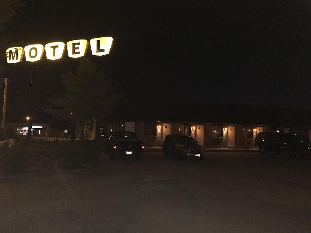 Heritage Inn Mahomet photo 3
