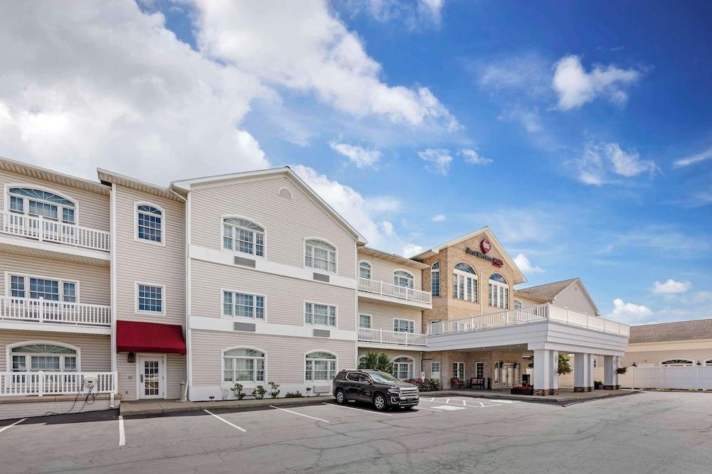 Best Western Plus Dutch Haus Inn and Suites photo 8